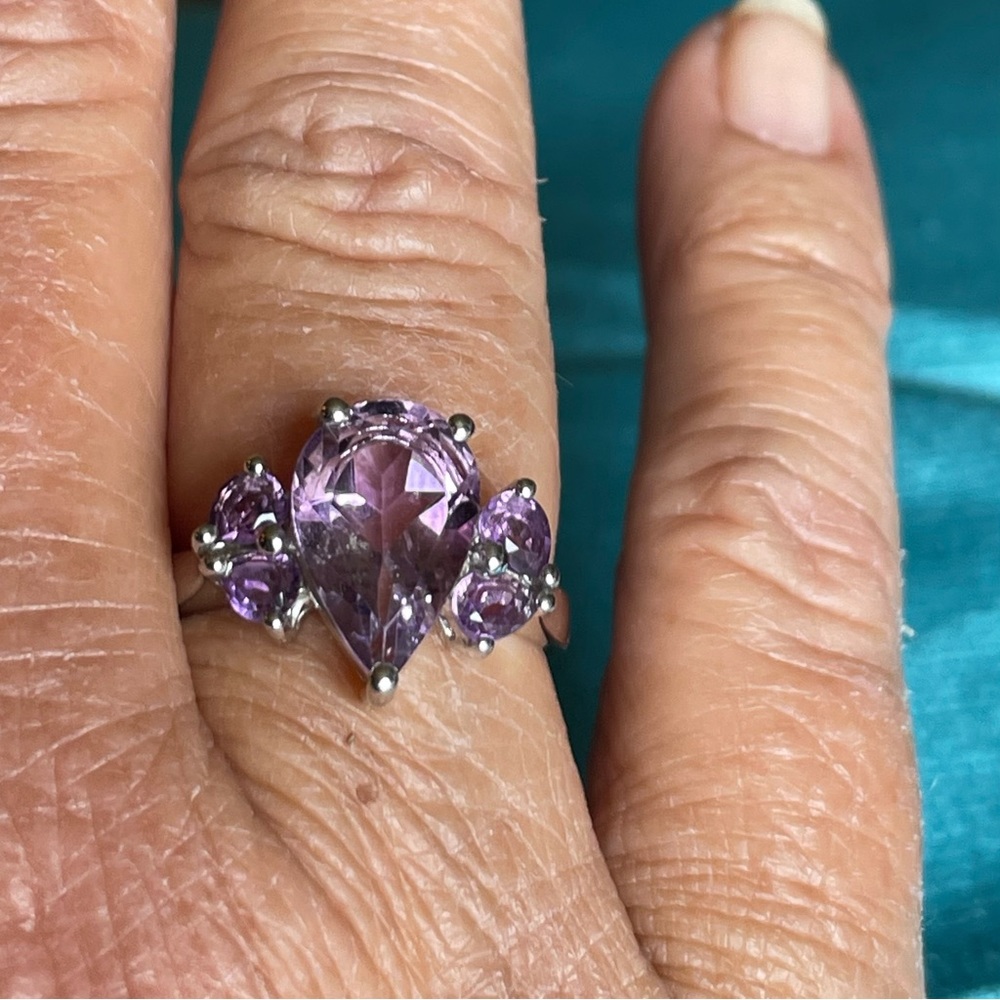 Sterling Silver - Size 7 - Pear Shaped Amethyst Ring.